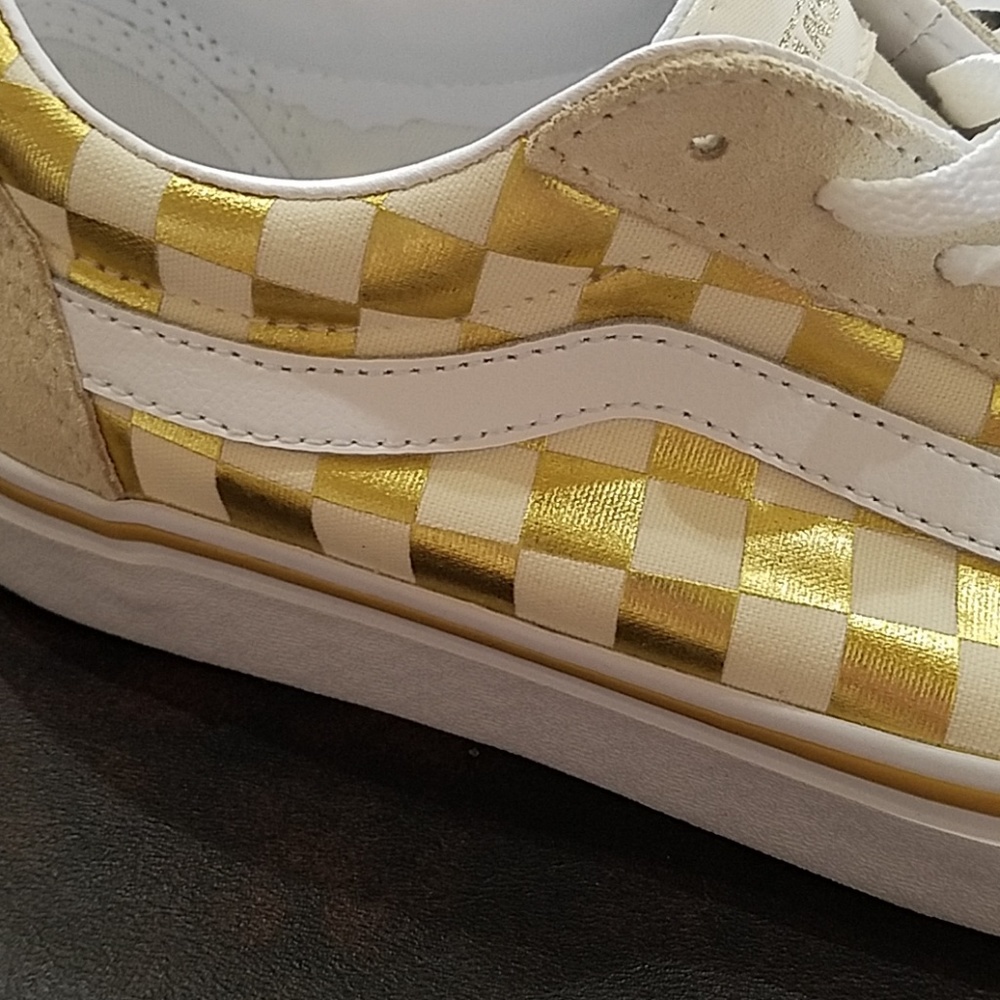 ward checkerboard off white and gold vans - Picture 2 of 5